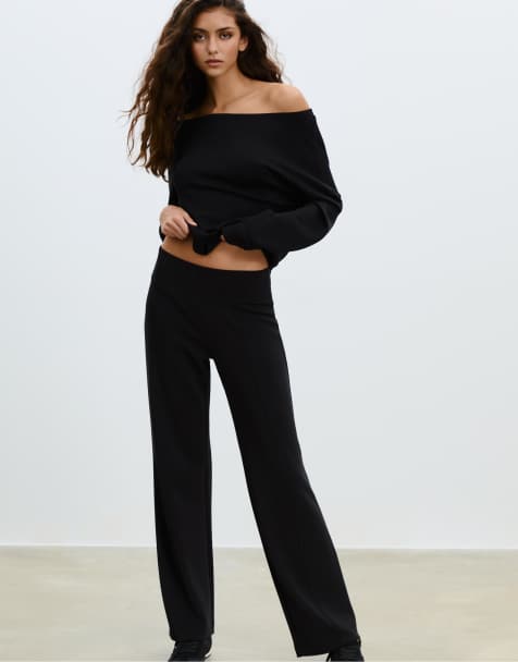 Stradivarius - Pantalon de jogging droit en tissu doux à surpiqûres - Noir - view 1
