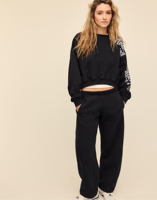 Stradivarius - Pantalon de jogging molletonné et doux - Gris foncé délavé