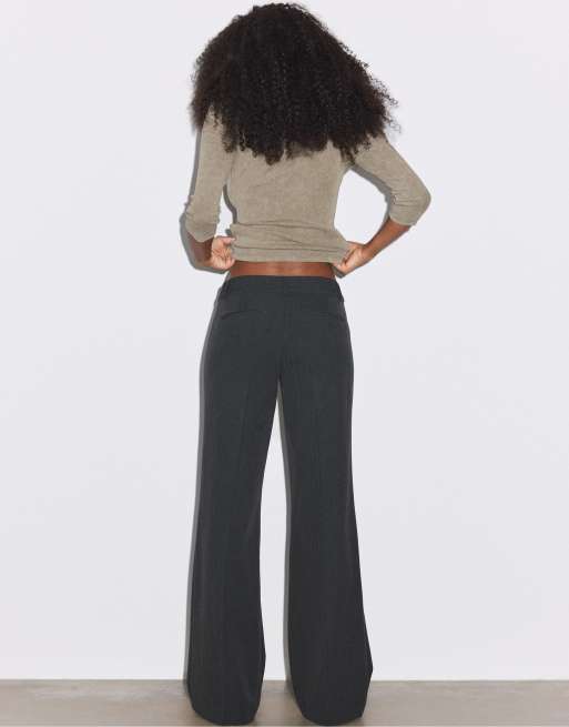 Stradivarius pantalon droit évasé taille basse habillé gris foncé, 3 de 7