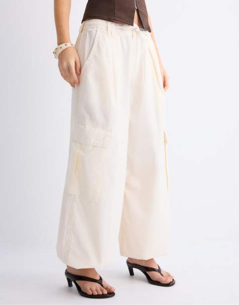 Stradivarius - Pantalon en popeline à cordons - Vanille - view 1