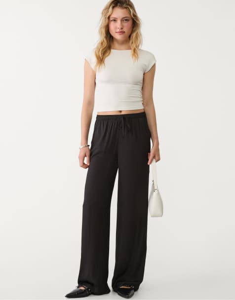 Stradivarius - Pantalon en satin - Noir - view 1