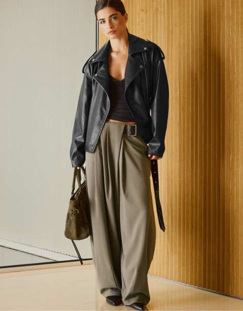 Stradivarius pantalon habillé à pinces avec ceinture en kaki - view 1