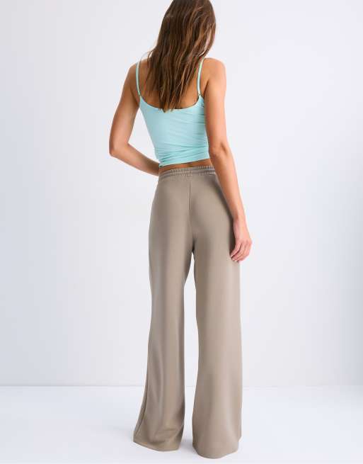 Stradivarius pantalon palazzo doux au toucher beige, 3 de 7