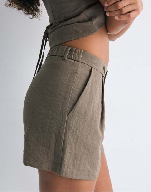 Stradivarius - Pantaloncini eleganti marroni in tessuto grezzo, 4 di 4