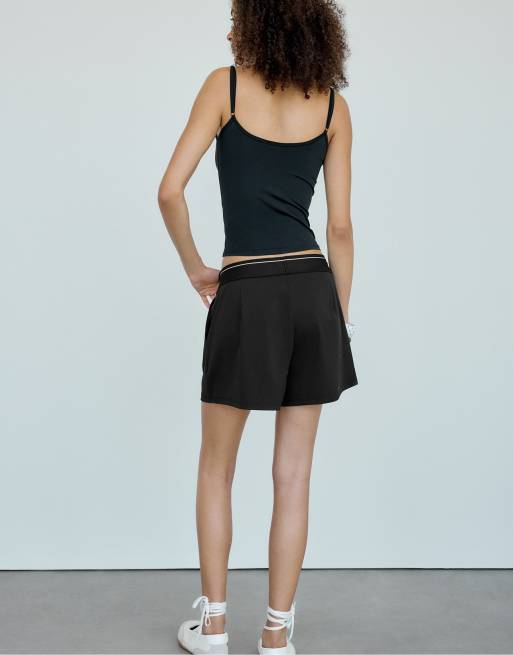 Stradivarius - Pantaloncini eleganti neri con fascia in vita elasticizzata, 4 di 4