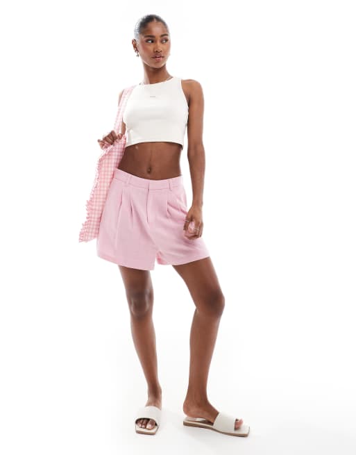 Stradivarius - Pantaloncini rosa chiaro con pieghe sul davanti
