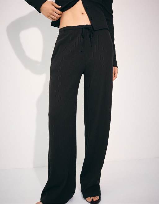 Stradivarius pantaloni a coste soft-touch neri, 2 di 7