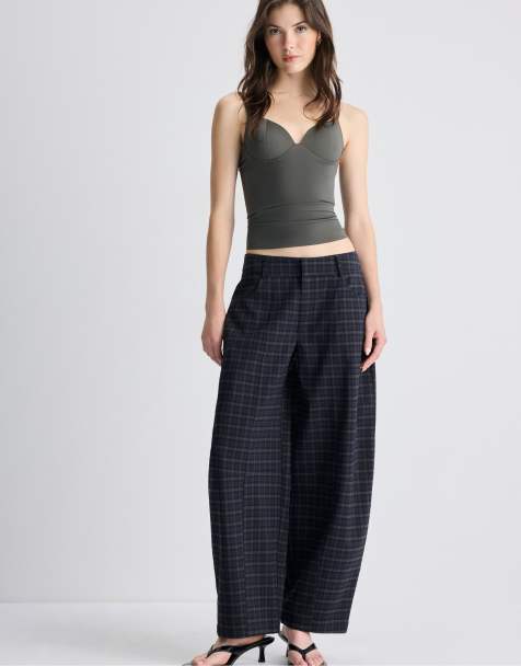 Stradivarius pantaloni a gamba bombata a quadri blu navy - view 1