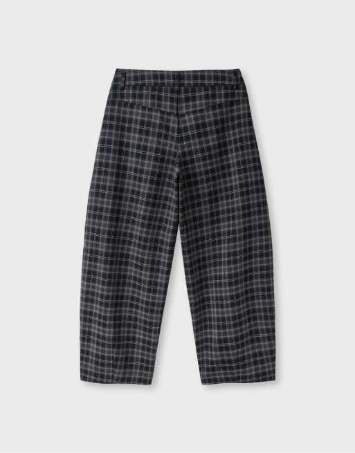 Stradivarius pantaloni barrel a quadri neri, 7 di 7