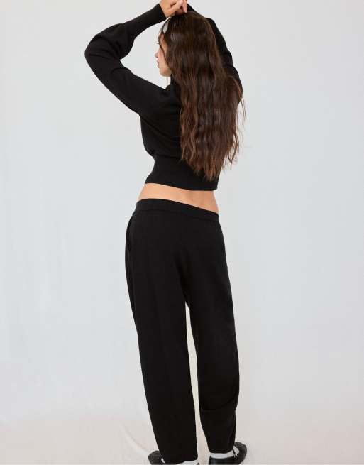Stradivarius pantaloni barrel in maglia neri, 3 di 7