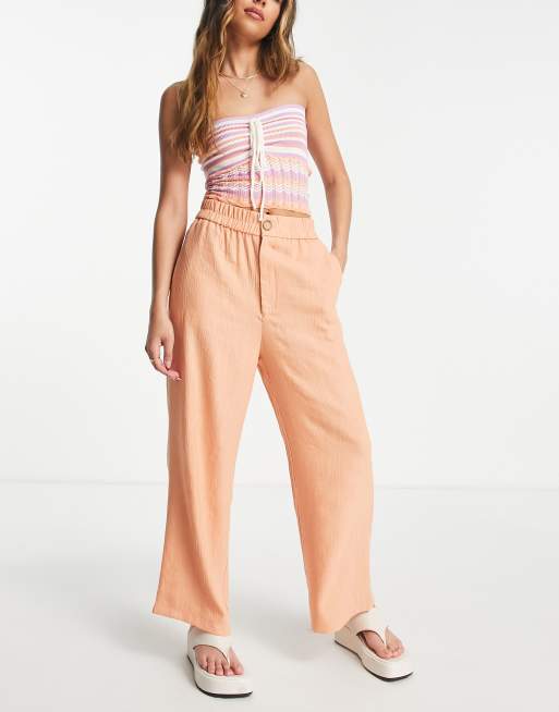 Stradivarius - Pantaloni culotte con fondo ampio, colore arancione