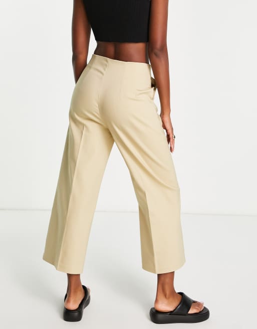 Stradivarius taglie pantaloni top