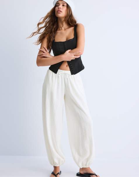 Stradivarius - Pantaloni da gaucho vaporosi écru - view 1
