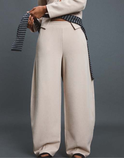 Stradivarius pantaloni jogger barrel effetto pesca color pietra, 2 di 7