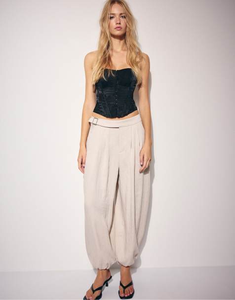 Stradivarius pantaloni sarouel con fibbia in ecru - view 1