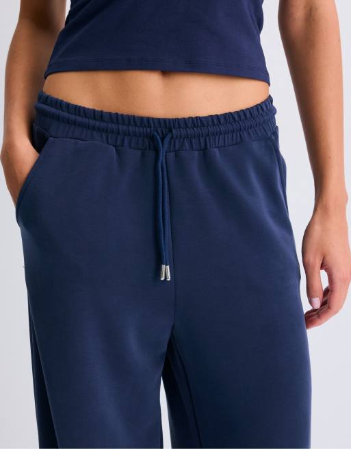 Stradivarius - Pantaloni stile palazzo blu scuro morbidi al tatto, 4 di 7