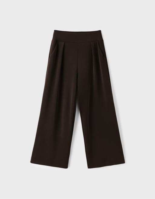 Stradivarius pantaloni wide leg soft-touch con pince marroni, 6 di 7