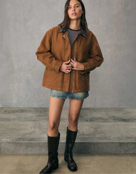 Stradivarius – Parka aus Kunstleder in Rostrot mit Kontrastoptik - view 1