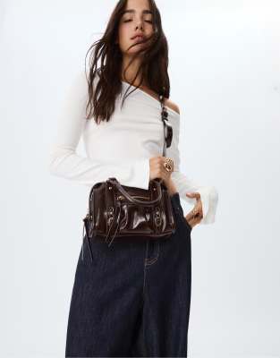 Stradivarius - Petit sac bandoulière style bowling en imitation cuir - Marron