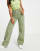 Thumbnail 3 of 4