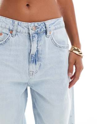 Stradivarius Petite baggy wide leg jeans in light wash 