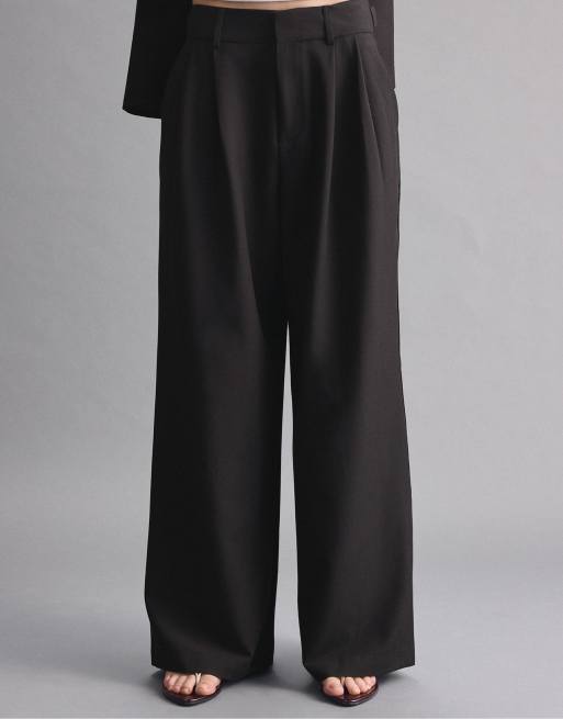 Stradivarius Petite - Broek met superwijde pijpen en verstelbare taille in zwart, 2 van 7