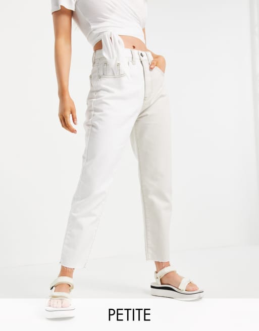 Stradivarius Petite contrast two tone slim mom jean in ecru | ASOS