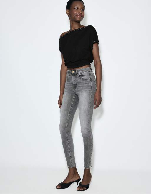Stradivarius Petite - D07 - Jeans skinny con vita normale lavaggio grigio scuro, 4 di 4