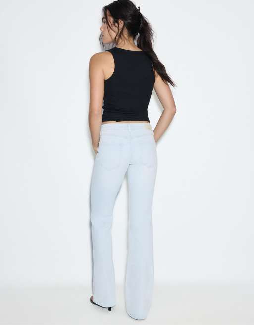Stradivarius - Petite - D67 - Slim-fit bootcut jeans in licht gebleekt, 3 van 7