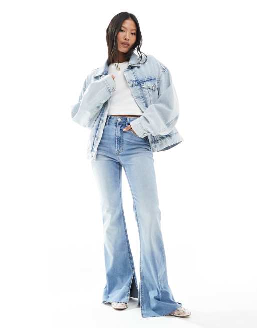 Stradivarius Petite - D74 - Flared jeans met split in medium wassing