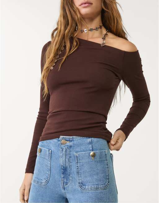 Stradivarius Petite – D77 – Jeans in Hellblau mit minimalistischen Taschen, 3 von 4