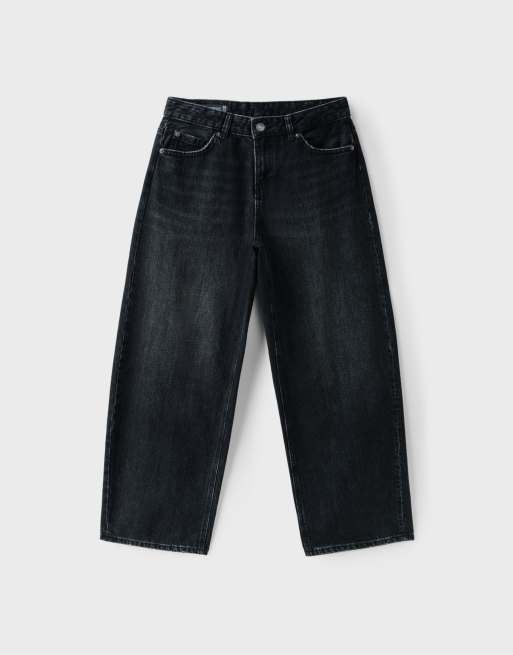 Stradivarius Petite d80 barrel fit jeans i svart denimtvätt, 6 av 7