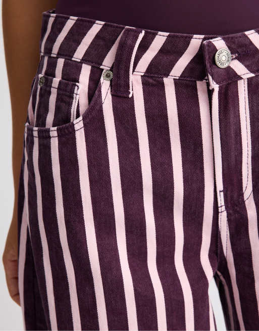 Stradivarius Petite d80 barrel jeans in purple, 4 of 7