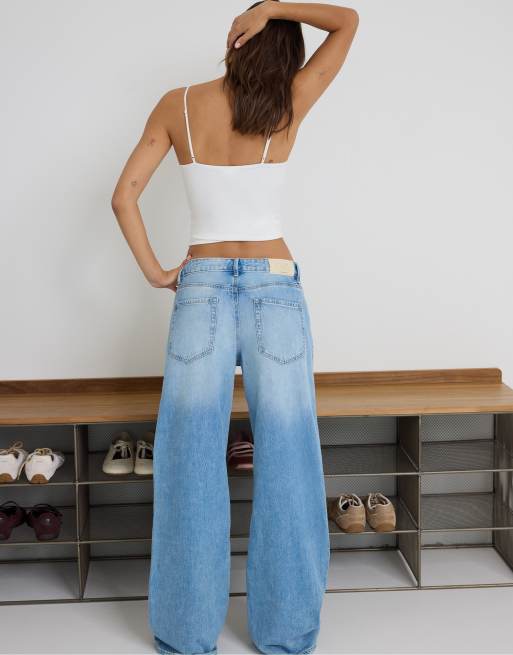 Stradivarius Petite d91 low wide-leg jeans in medium light blue denim, 3 of 7