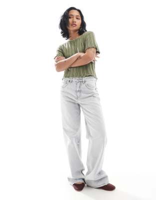 Stradivarius Petite d92 straight wide-leg jeans in light grey