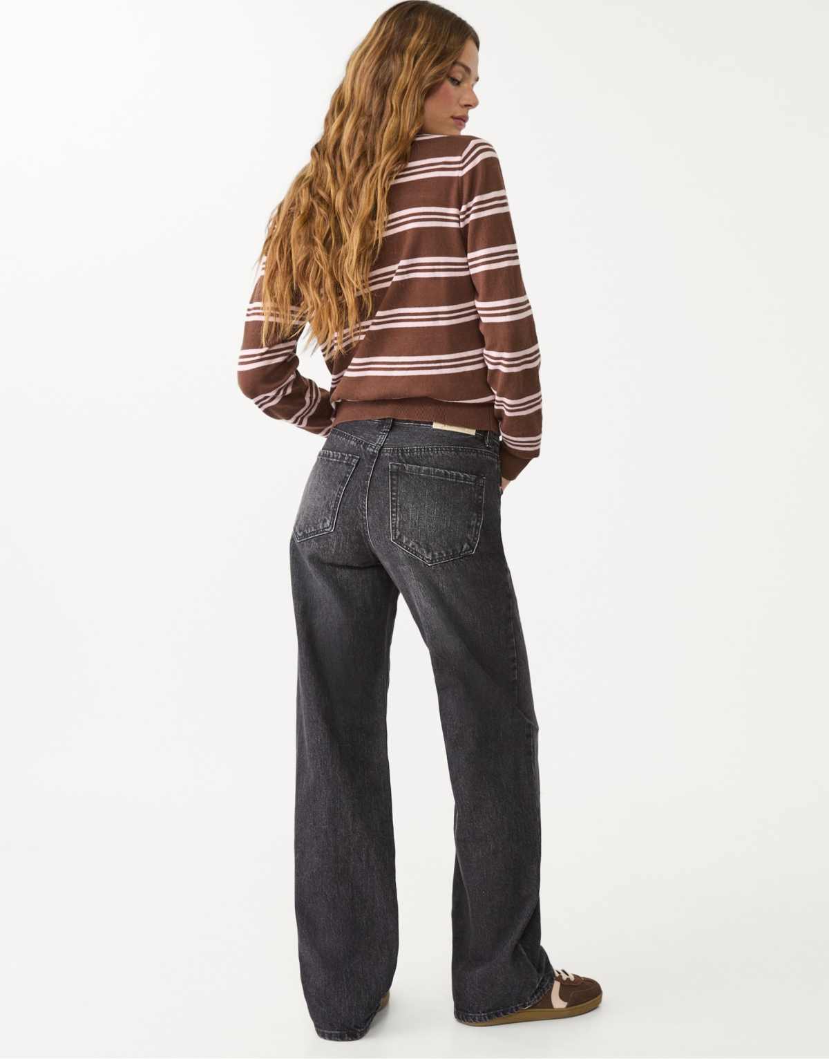 Stradivarius Petite d92 straight wide-leg jeans in washed black