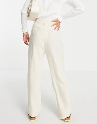 Stradivarius Petite - Dad broek van linnen met wijde pijpen in zandkleur |  ASOS