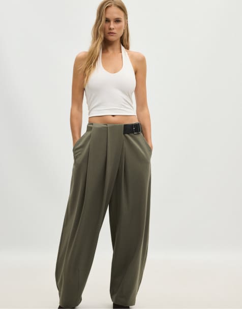 Stradivarius Petite darted smart trousers with belt in khaki - view 1