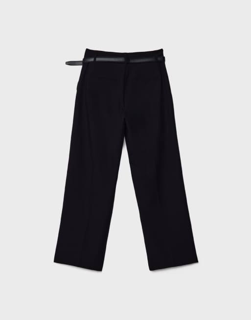 Stradivarius Petite – Elegante, fließende Hose in Schwarz mit Gürtel und geradem Bein, 7 von 7