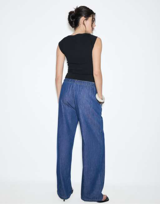 Stradivarius Petite – Fließende Jeans in blauer Rinse-Waschung mit Kordelzug, 3 von 3