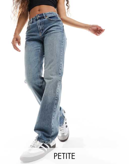 Stradivarius Petite - Jean coupe droite en délavage vintage 