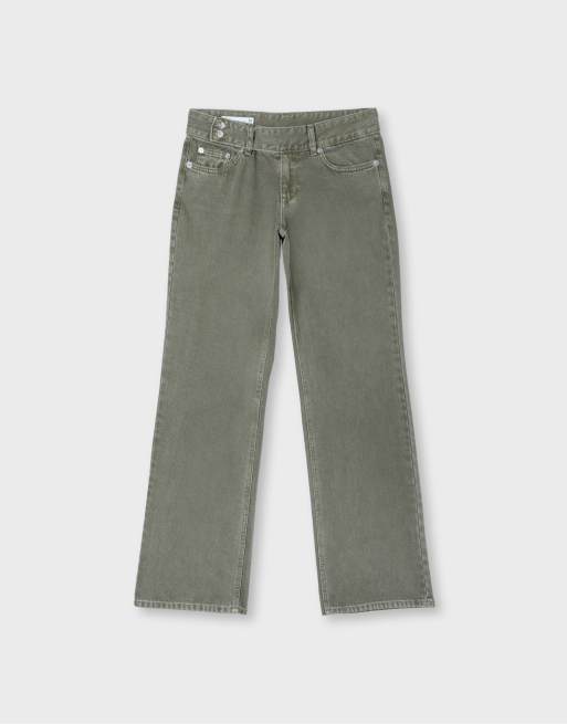 Stradivarius Petite lavtaljede jeans med lige ben og hammer-taljebånd i khaki, 6 af 7