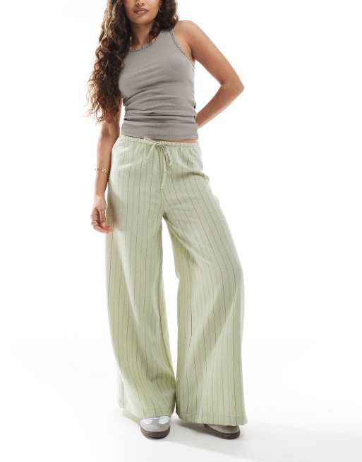 Stradivarius Petite linen-look wide leg pants in khaki stripe, 2 of 5