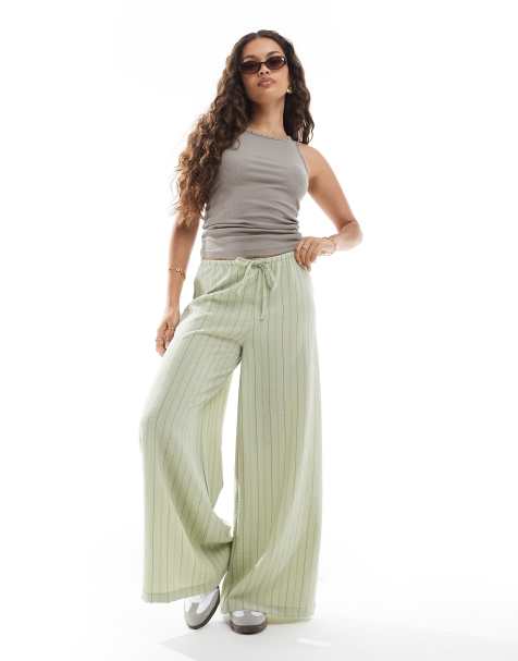 Stradivarius Petite linen look wide leg trouser in khaki stripe - view 1