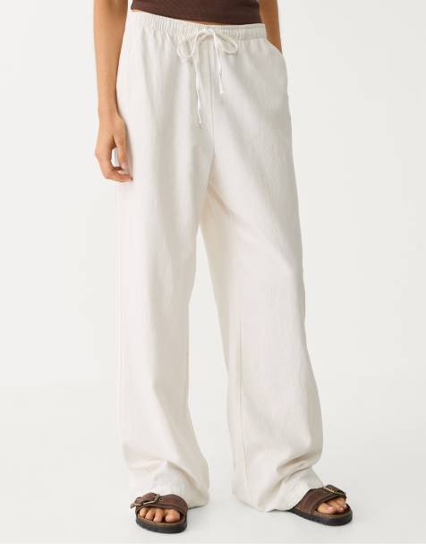 Stradivarius Petite - Pantaloni fluidi in misto lino écru - view 1