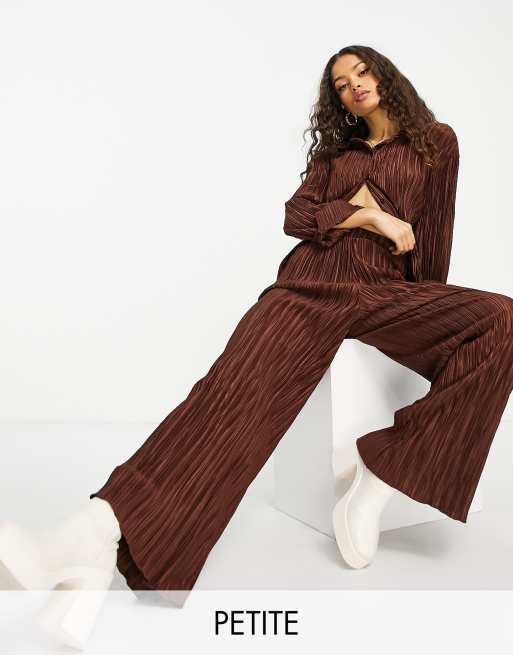 Stradivarius Petite pleated co-ord trousers in chocolate brown