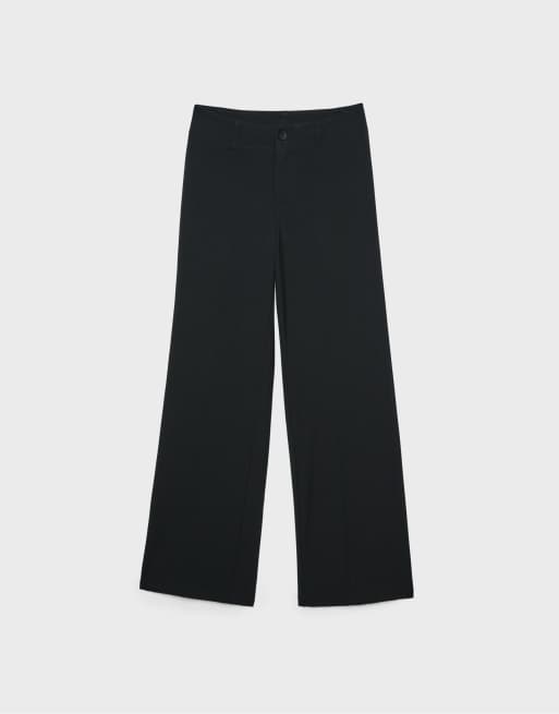Stradivarius Petite smart slim fit straight-leg trousers in black, 6 of 7