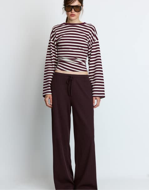Stradivarius Petite soft-touch ribbed trousers in aubergine - view 1
