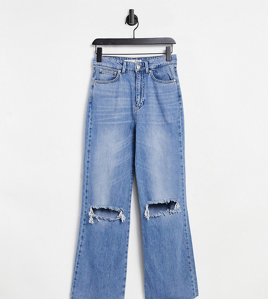 Stradivarius Petite straight leg 90s jeans with rips in blue-Blues