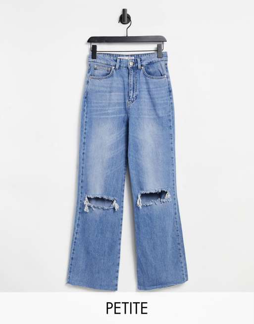 Stradivarius - Petite straight leg 90s jeans with rips in blue-Blues